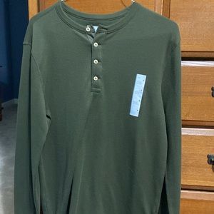 Leaf Green Goodfellow Men’s M Long Sleeve